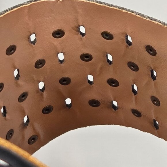 NWOT ARRAY Women's Catalina Green Studded Leather Sandals - Picture 6 of 8